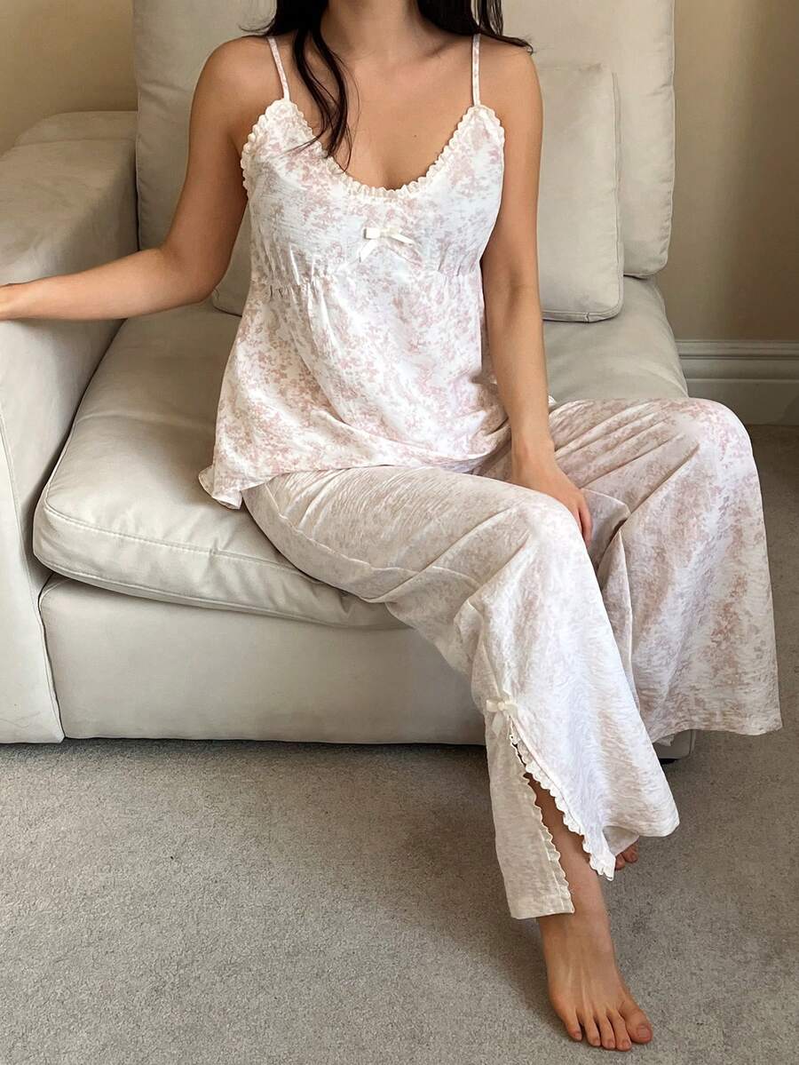 DAZY 女士甜美图案荷叶边吊带背心和裤子睡衣套装 - 米色 - 查看 1