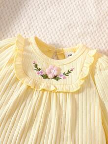 SHEIN 新款长袖新生儿米色圆领泡泡袖立体刺绣连衣裙，可爱优雅，简约舒适 - 黃色 - 查看 6