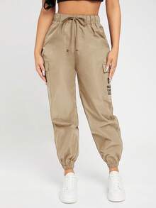 SHEIN PETITE 女裝字母印花工裝長褲 - 卡其色 - 查看 5