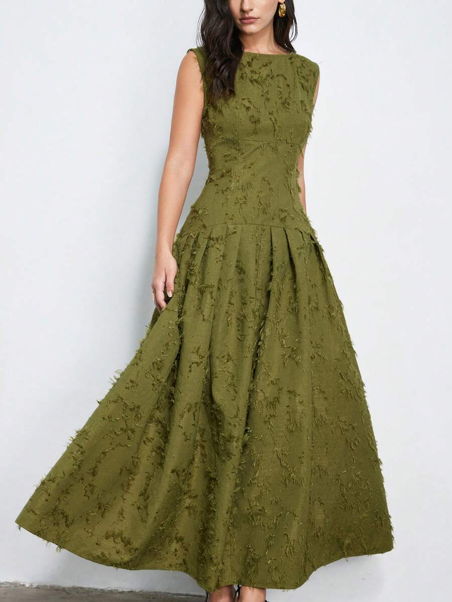 Aveloria Modichic Olive Green Textured Fringe Maxi Dress, Minimalist A-Line Silhouette, Sleeveless, Quiet Luxury Style, Suitable For Commute, Vacation, Casual Gatherings, Spring/Summer Everyday Wear - Green - View 1