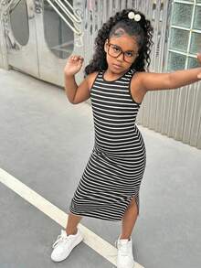 SHEIN 青少年女孩休闲针织条纹无袖露背修身连衣裙，甜美酷女孩，条纹连衣裙，露背连衣裙，母女装 - 黑與白 - 查看 3