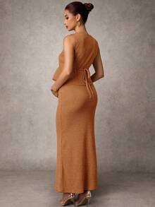 MaterniChic Maternity Elegant Metal Shell Decor Camisole And Skirt 2 Pieces Set, Summer - Orange - View 2