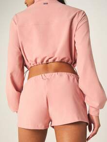 Missguided x Playboy Celana Pendek Fleece Logo Kelinci dengan Pinggang Elastis dan Tali Serut, Panjang Setengah Paha, Celana Pendek Kasual Nyaman untuk Pemakaian Sehari-hari - Berwarna merah muda - View 2