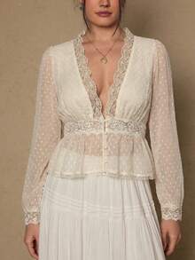 Freevana Plus Size Romantic Elegant Black Lace Patchwork Long Sleeve Blouse For Women - Apricot - View 5
