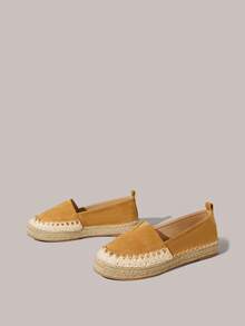 Styleloop Women's Retro Embroidered Suede Women's Shoes - Camel - View 2