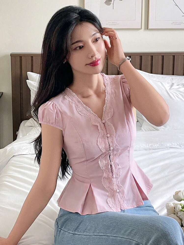 Women's Casual Lace Patchwork Shirt, Elegant Slim Fit Cardigan, Suitable For Spring/Summer, Valentine's Day, Wedding