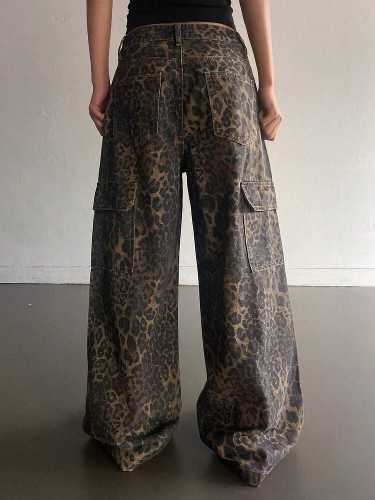 Women's Casual Loose Straight Leg Jeans, Distressed Leopard Print Design, Relaxed Vacation Style, Spring/Summer