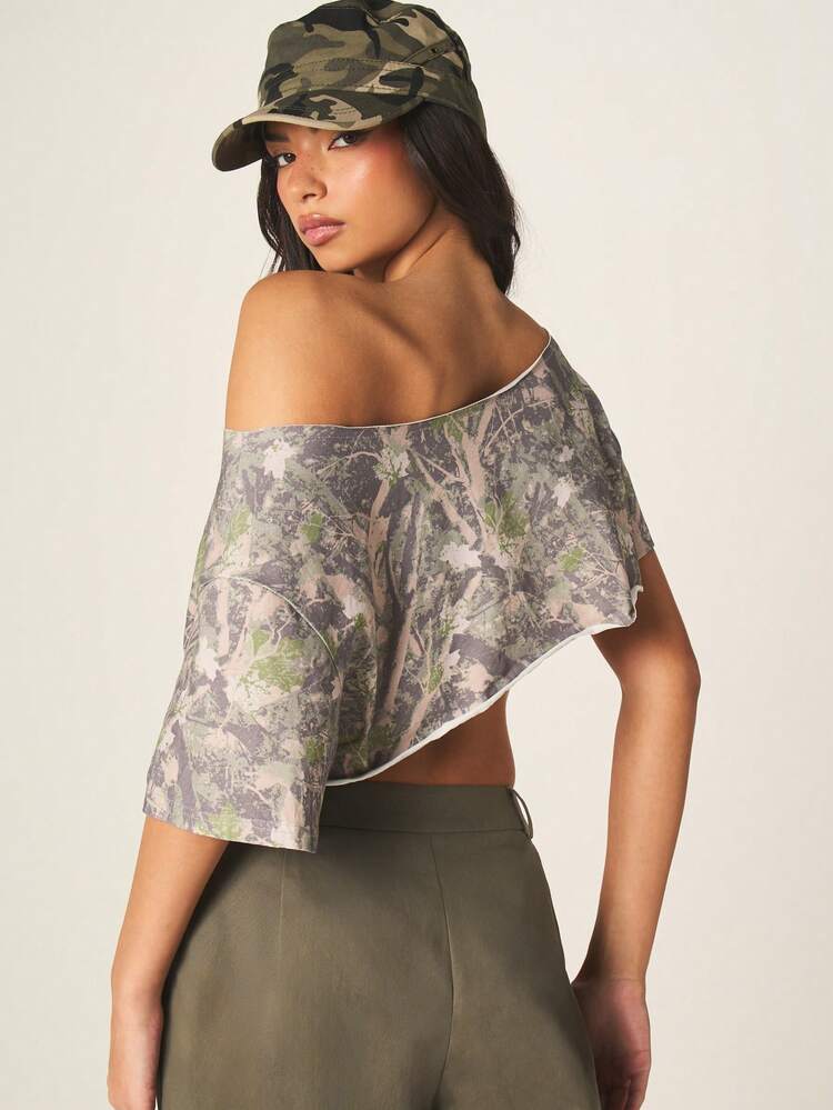Missguided x Playboy Camo Print Off-Shoulder Short Sleeve Crop Top With Logo Text