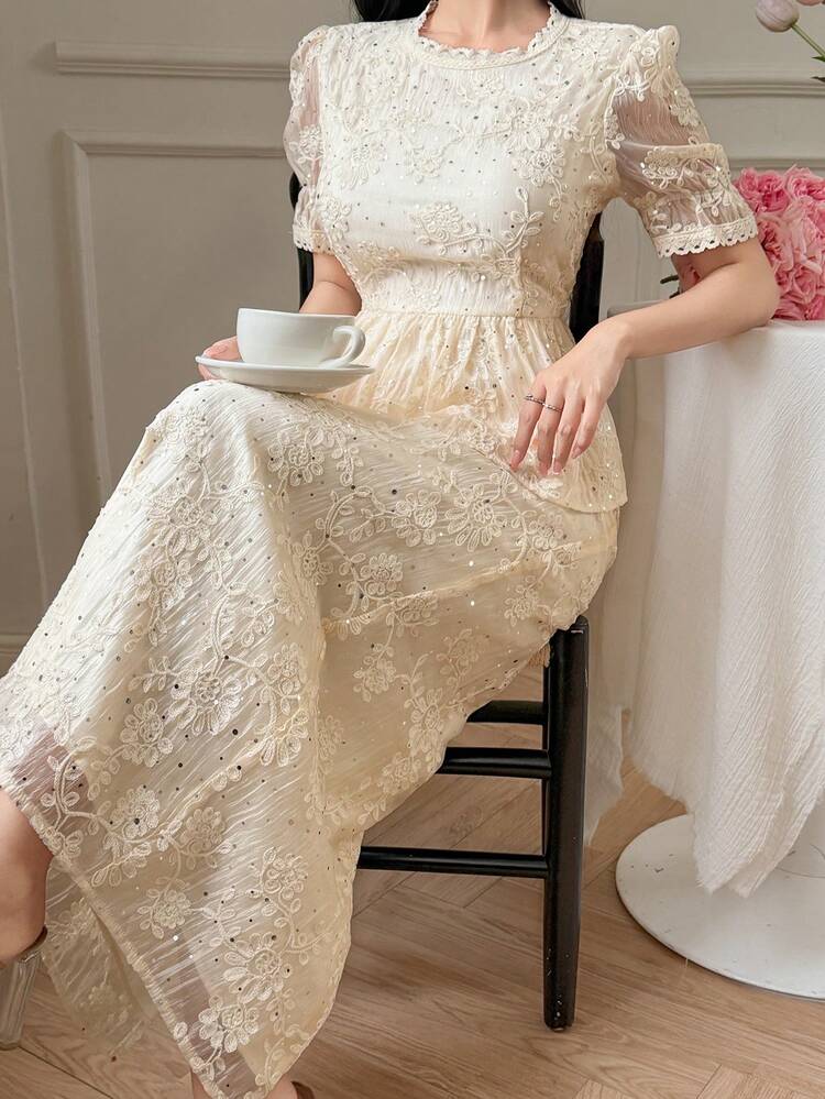 Women's Textured Crew Neck Short Sleeve Top And Skirt 2-Piece Set