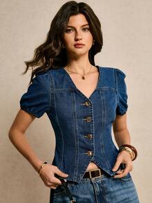 Poéselle Áo denim nữ mới, cổ chữ V, eo ôm, cài cúc phía trước, tay phồng, màu xanh dương, hoàn hảo cho mùa hè. Trang phục lễ hội mùa hè cho nữ, áo kiểu thường ngày cho nữ, áo sơ mi công sở cho nữ, áo denim cho nữ, bộ đồ denim nữ, áo thời trang nữ để mặc với quần jeans, bộ đồ denim nữ, áo denim tay phồng, trang phục ngày của mẹ, áo denim tay ngắn, áo phối với quần jeans, áo cài cúc cho nữ, bộ đồ denim cho nữ. - Rửa trung bình - Xem 6