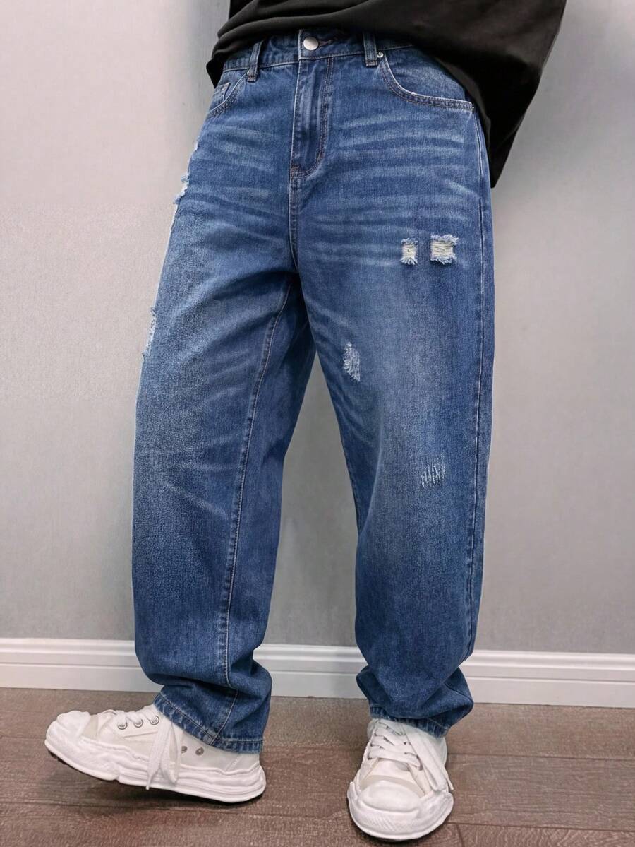 Manfinity Homme 男士休闲时尚街头风做旧牛仔裤，适合日常通勤 - 中等水洗藍 - 查看 1