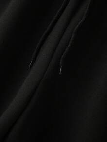 SHEIN CURVE+ 大码撞色圆领短袖短裤运动套装休闲两件套女式短袖短裤套装运动短裤短袖上衣 - 黑色 - 查看 5