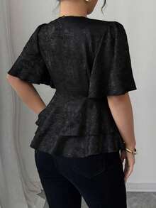 Elenzga 交叉绑带金属金色面料加大码法式优雅通勤荷叶袖小众设计聚会婚礼派对短袖修身腰部上衣荷叶边上衣女式上衣优雅黑色女式上衣缎面女式上衣荷叶边上衣优雅女式上衣女式荷叶边上衣女式短袖上衣女式衬衫高贵典雅 - 黑色 - 查看 2