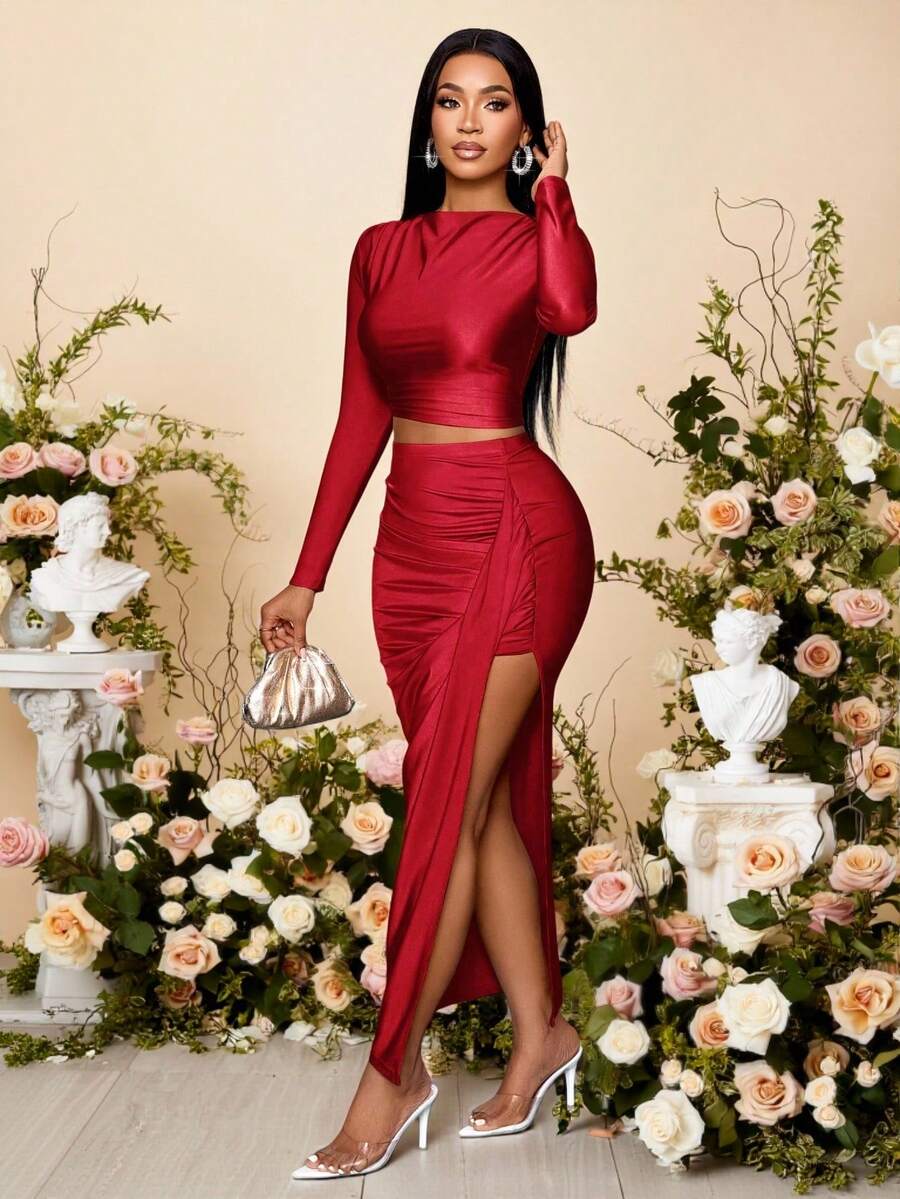 SOLERSUN 女士两件套春夏纯色优雅休闲简约不对称领长袖T恤搭配修身褶裥侧开衩长裙，两件套适合派对、度假、约会和情人节等场合。 - 酒紅色 - 查看 1