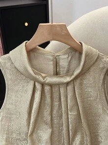 SHEIN Franclia Women's Pleated Halter Neck Sleeveless Elegant Minimalist Tank Top Gold Blouse Elegant Blouse Women Jacquard Blouse Gold Top Sleeveless Blouse Dress Top Gold Blouse For Women Blouse For Women Elegant Classy Women Clothing Dress High Quality Dress Latest Dress Outer Wear For Sleeveless Dress - Apricot - View 3