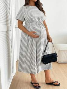 SHEIN Đầm mùa hè dáng rộng, thoải mái, cổ tròn, tay raglan, có dây rút, kẻ sọc dành cho phụ nữ mang thai cỡ lớn. - Màu Xám nhạt - Xem 3