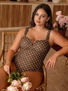 Swim Chiccia Áo tắm liền thân cổ chữ V cỡ lớn dành cho nữ với họa tiết in. - Nhiều màu - Xem 6