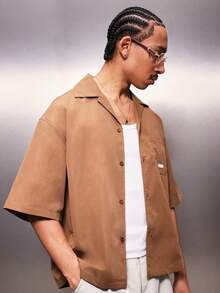 PLAYBOY X SUMWON Men's Essential Cropped Reviere Collar Short Sleeve Button Down Shirt With Bunny Logo Back Print Casual Summer Top - Brown - View 5