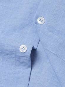 Manfinity Bizformal 男士简约纯色单排扣长袖衬衫 男士蓝色纽扣衬衫 男士长袖正装衬衫 - 淺藍色 - 查看 3