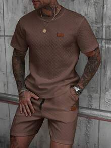 Manfinity CasualCool Men's V-Neck Ribbed T-Shirt + Drawstring Shorts Set - Coffee Brown - View 3