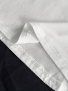 StreetHx 女士夏季V领修身T恤，十字翅膀朋克亚文化动漫印花，白色短袖V领T恤 - 白色 - 查看 3