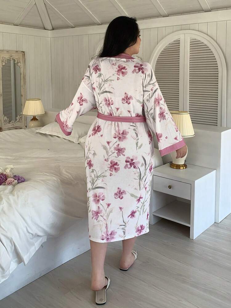 Dazy Plus Plus Size Women Floral Print Trim Tie Waist Loose Robe