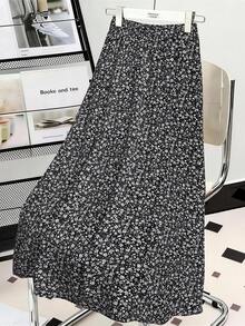 GlowEve CURVE Plus Size Women's Fashion Ditsy Floral Print Slit Hem Ruffle Hem Skirt, Spring/Summer - Black and White - View 2