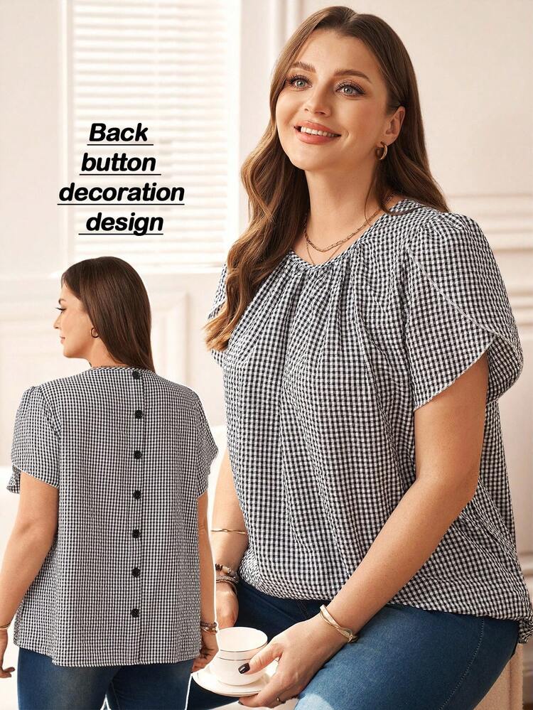 Plus Size Women's Summer Casual Vacation Country  Black & White Plaid  Round Neck Short Sleeve Blouse Top Shirt With Button Decor, Spring/Summer\Vacation,Summer\Vacation,Summer Holiday,Spring Break Outfits ,Vacation Outfits Women ,Holiday Outfits For Women,Going Out Outfits,2026 New Clothes,Simple And Fashionable For Everyday Wear,Suitable For Summer, Vacation, Daily Wear, Plus Size Short Sleeve Tops