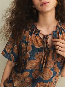 Écloséra New Summer Tops, Summer Outfits, Women's Shirts, Floral Shirts, Heather Gray Women's Casual Tops, Elegant Women's Party Tops, Women's Beach Outfits, Women's Summer Holiday Outfits, Graduation Ceremony Tops, Mother's Outfits, Women's Casual Shirts. - Blue - View 2