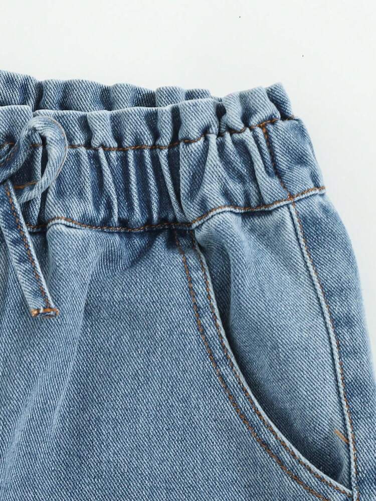 少女新款浅色水洗休闲宽松牛仔短裤，荷叶边腰带，弹性抽绳腰带，采用柔软棉质牛仔布制成，时尚百搭，适合春夏穿着，日常、摄影派对等场合，2026夏季新品上市 - 淺色水洗藍 - 查看 5