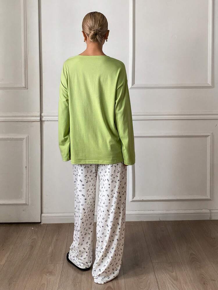 2pcs Women Loose Fit Long Sleeve T-Shirt With Graphic Print & Floral Allover Print Pants Pajama Set, Autumn