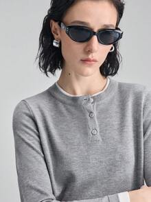 Ontre Women's 2026 New 2026SS Early Grey & White 2 In 1 Top, Suitable For Modern Urban Party, Back To School Season, Urban Minimalist Fashionable Casual Daily Wear - Grey - View 2