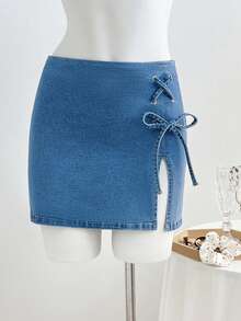 Elamini Fashionable Metal Eyelet Lace-Up Washed Denim Mini Skirt - Medium Wash - View 1