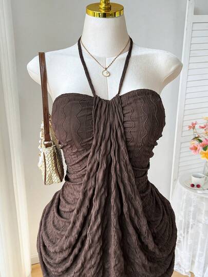 SHEIN EZwear 大码褶皱针织提花露背吊带连衣裙，休闲度假装，春夏款