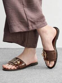 CUCCOO BIZCHIC Spring And Summer New Women's Outdoor Flat Square Toe Rhinestone Minimalist Sandals, Thick Sole Anti-Slip Open Toe Casual Versatile Beach Sandals Summer Shoes - Coffee Brown - View 4