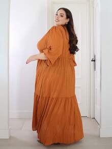 Pretty and Ole 大码女式纯色V领长袖纹理面料休闲长裙 - 棕色 - 查看 2