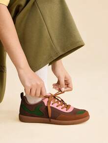 CUCCOO EASI 女士时尚百搭撞色系带休闲鞋 - 棕色 - 查看 8