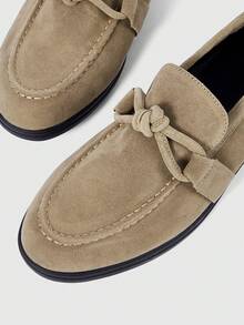 Sleekvia Casual Versatile Commuting Fringe Decor Flat Loafers - Apricot - View 8