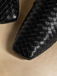 Rosivie Women's Fashion Versatile Woven Slip-On Square Toe Flat Shoes - Black - View 5