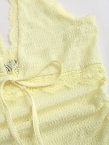 Sweetra 性感露背蕾丝边饰纹理面料飘逸A字褶皱优雅连衣裙 - 黃色 - 查看 6