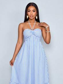 SOLERSUN 女士度假性感蓝白条纹露背打结前褶皱亚麻棉飘逸多层长裙，夏季休闲沙滩度假连衣裙（随机花卉图案） - 藍白色 - 查看 3