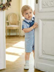 Souflis Souflis Bộ quần áo trẻ em kiểu Pháp dành cho bé trai sơ sinh, gồm áo sơ mi ngắn tay kẻ sọc và quần short liền thân màu trơn, thích hợp mặc trong nhà và ngoài trời, phù hợp cho mùa xuân/hè, đi nghỉ mát hoặc sinh hoạt ngoài trời. - Màu xanh nhạt - Xem 4