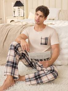 CoupledUp 杏色短袖印花口袋上衣和黑色杏色格子印花裤男士休闲睡衣套装 - 杏色 - 查看 4