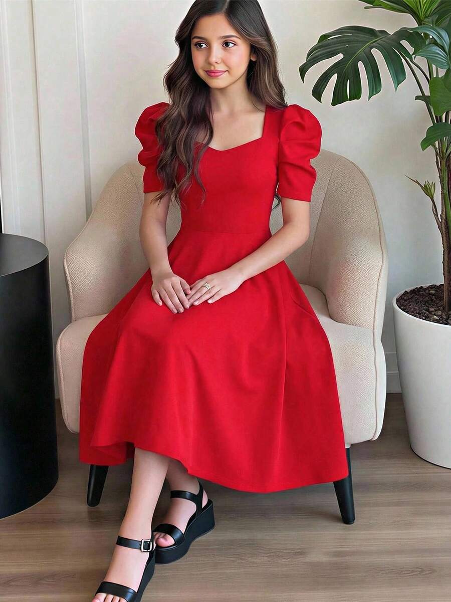 SHEIN Vestido casual para niña preadolescente de unicolor tejido con cuello de corazón y mangas gigot - Negro - Ver 1