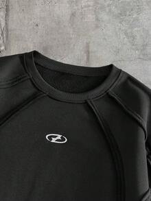 AXEPEAK Men's Casual Loose T-Shirt, Split Design With Embroidery, Black Short Sleeve, Summer - Black - View 3