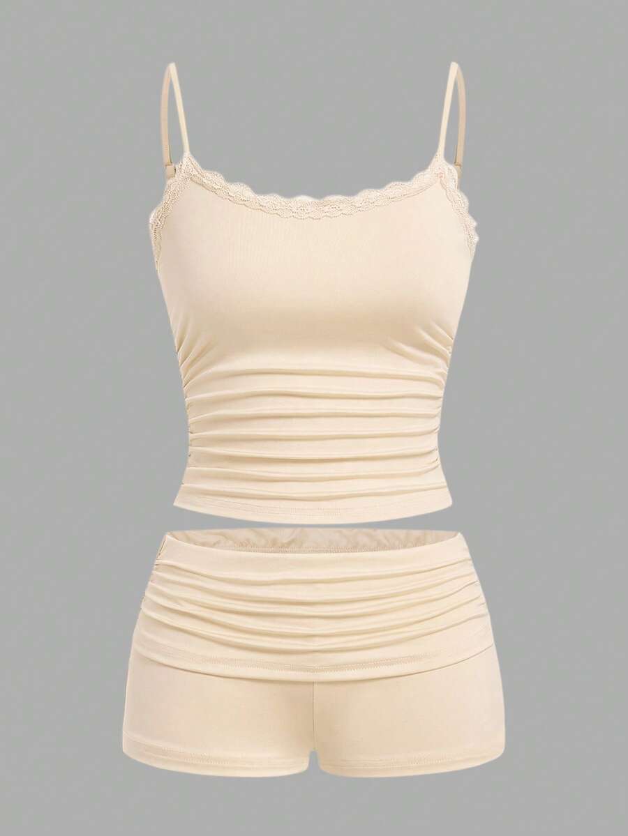 SHEIN EZwear 女士杏色蕾丝吊带背心和褶皱短裤套装,修身两件套,女士休闲撞色蕾丝荷叶边褶皱修身杏色吊带背心和短裤套装,春夏休闲日常穿着 - 杏色 - 查看 1