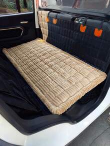 1pc Non-Slip Car Dog Mat, Heavy-Duty Pet Seat Cushion With Rear Extension Pad - Anti-Bite Wearing Floor Liner For SUVs, Sedans & Trucks (Small/Medium Large Breeds) Easy To Clean Polyester Travel Protector, Seat Protector For Dogs, Dog Car Seat Cover Extender, Pet Car Mat, - Multicolor - View 8