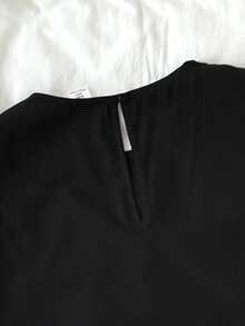 SHEIN 少女T恤套装，休闲纯色荷叶边刺绣花卉无袖上衣和短裤两件套，夏季假日日常基本款 - 黑色 - 查看 6