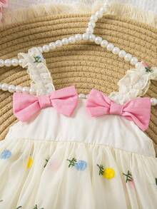 SHEIN Baby Girl Cute & Elegant Apricot Bowknot Strap Romper, Summer - Apricot - View 7