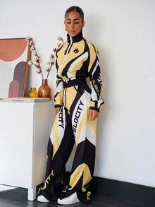 SAYEHFBABY New Autumn/Winter Women's Back To School Outfit, Casual Business Streetwear, Retro College Style Jacket With Stand Collar Front Zipper Long Sleeve Cropped Top + Straight Leg Wide Pants With Slit Hem, Black & Yellow Graphic Print Two Pieces Set - Yellow - View 6